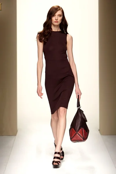 Look 7